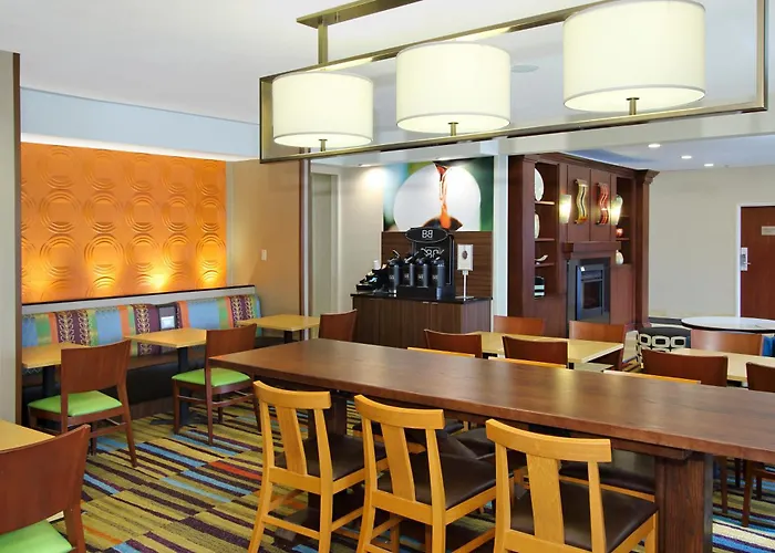 Fairfield Inn & Suites Colorado Springs South