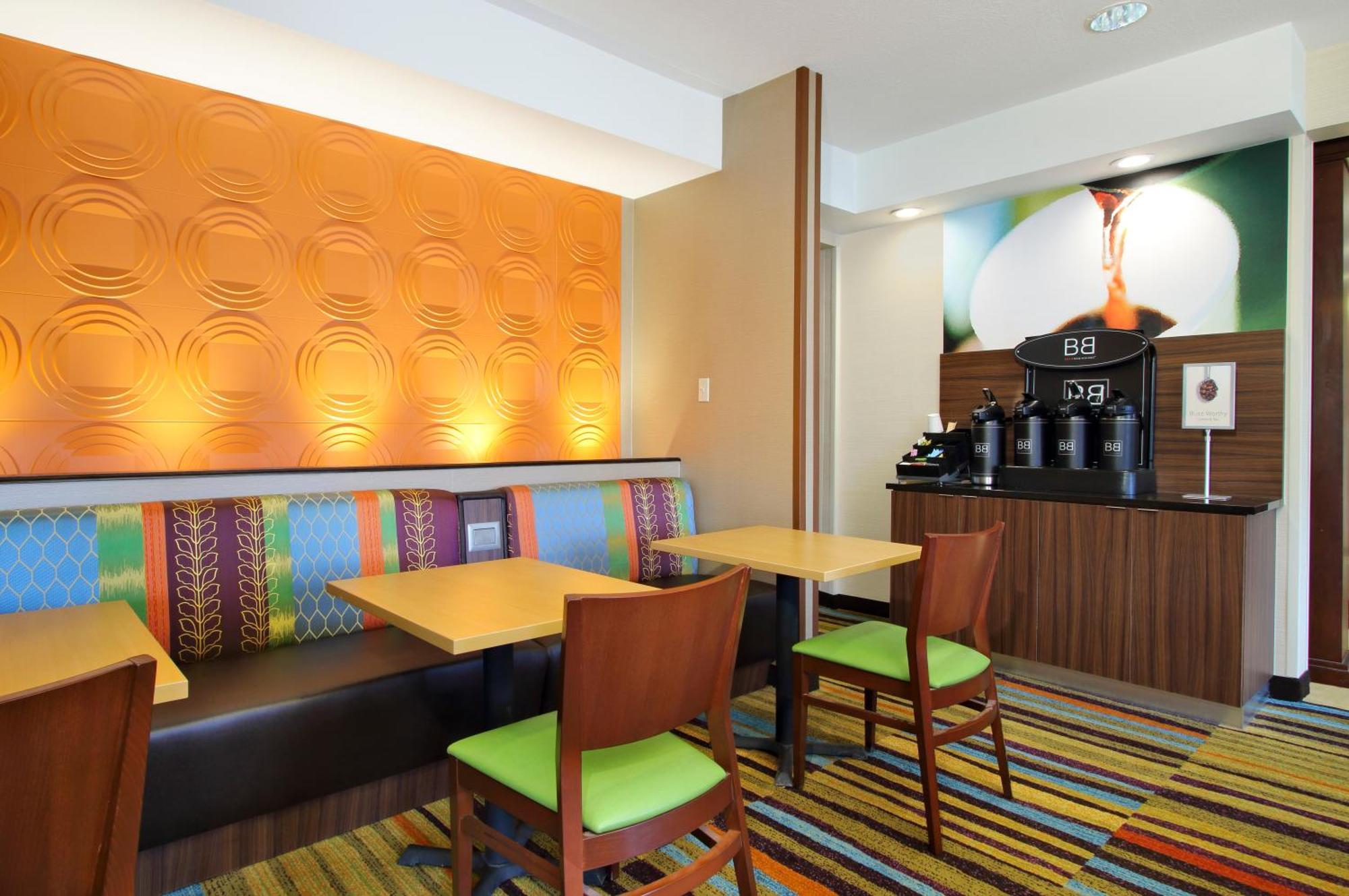 Fairfield & South Hotel 3*